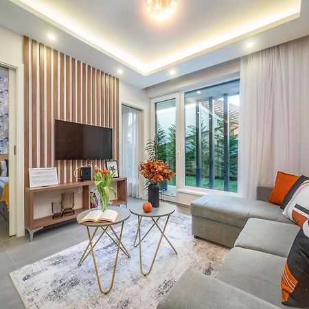 Lavida Deluxe Villa Hajdúszoboszló Esterno foto